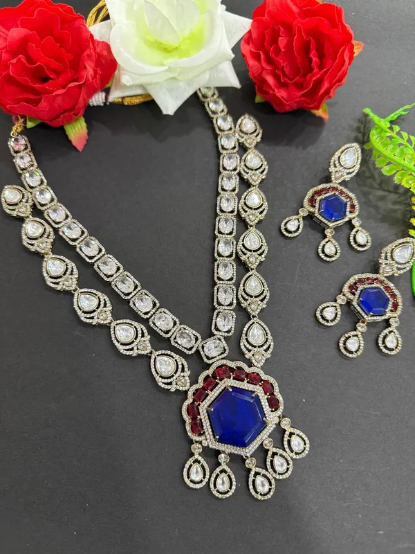 Blue_Royal_Sapphire_&_Ruby_Red_Kundan_Necklace_Set__For_Women