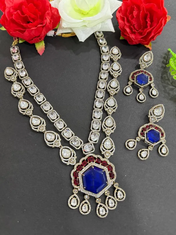 Blue_Royal_Sapphire_&_Ruby_Red_Kundan_Necklace_Set__For_Women