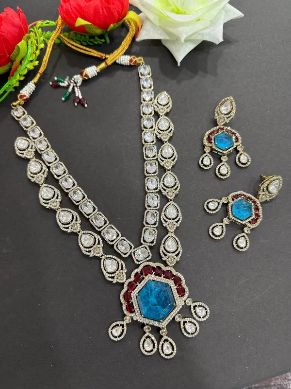 Royal_Sky_Blue_Stone_&_Ruby_Red_Kundan_Bridal_Necklace_Set__For_Women