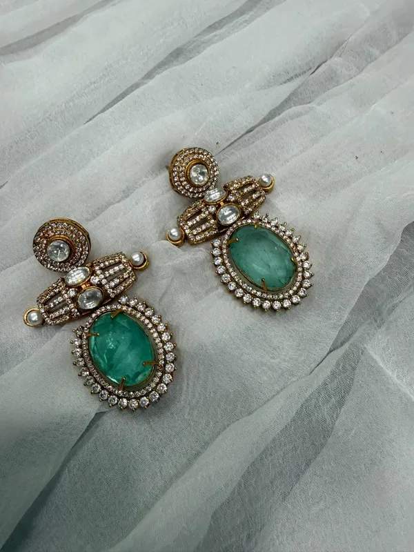 Green_Barss_Trendy_Necklace_Set_With_Earrings_For_Women