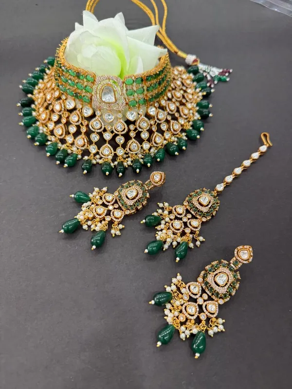 Green_Barss_Trendy_Necklace_Set_With_Earrings_For_Women