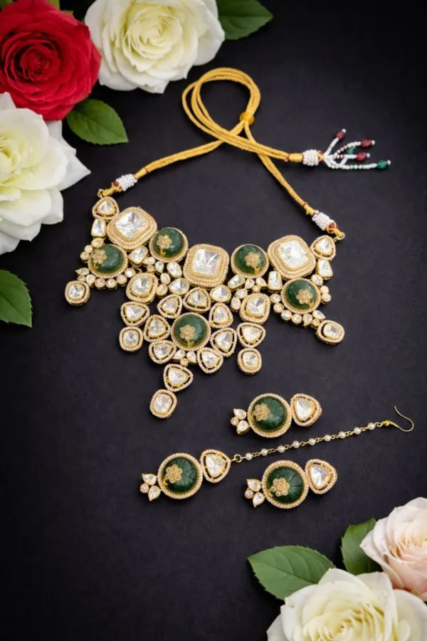 Green_Barss_Trendy_Necklace_Set_With_Earrings_For_Women