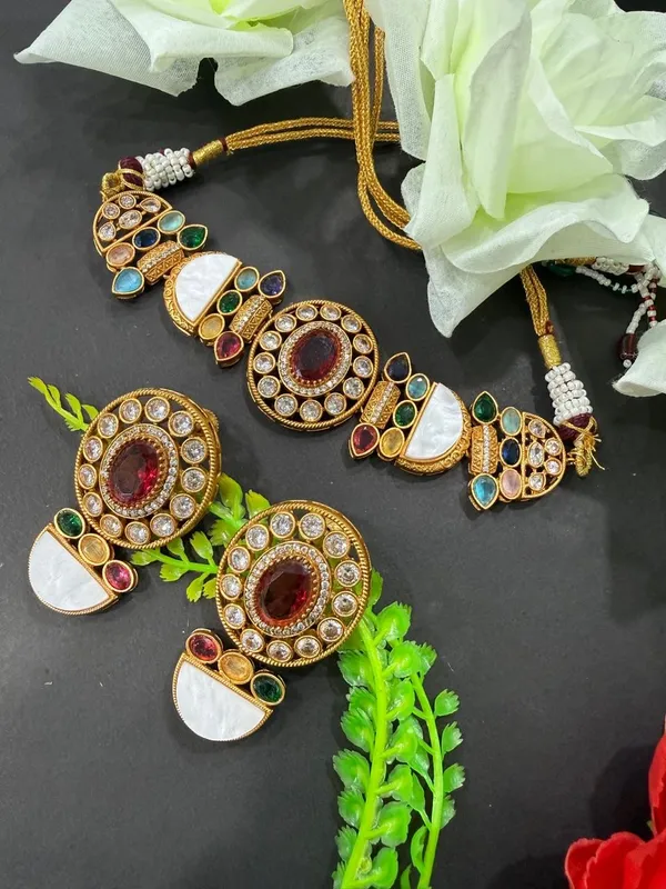 Maroon_Barss_Trendy_Necklace_Set_With_Earrings_For_Women