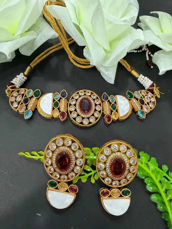 Maroon_Barss_Trendy_Necklace_Set_With_Earrings_For_Women