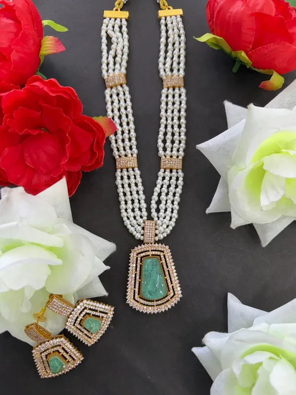 Green_Barss_Trendy_Necklace_Set_With_Earrings_For_Women