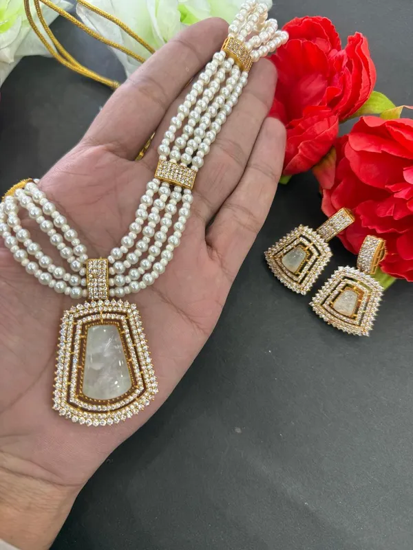 White_Barss_Trendy_Necklace_Set_With_Earrings_For_Women