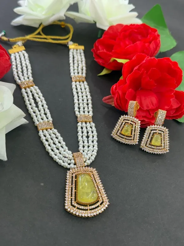 Yellow_Barss_Trendy_Necklace_Set_With_Earrings_For_Women