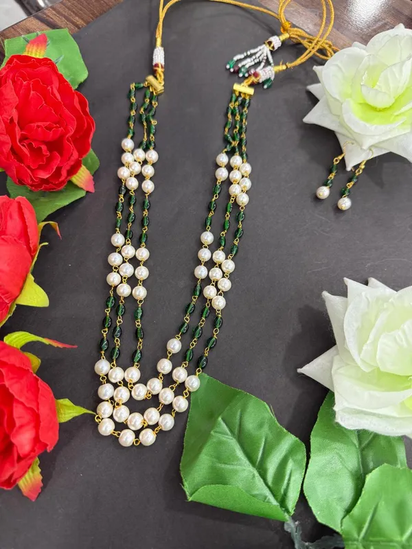 Green_Designer_Gold_Finish_Emerald_Beads_White_Pearl_Party_Wear_Mala_For_Women