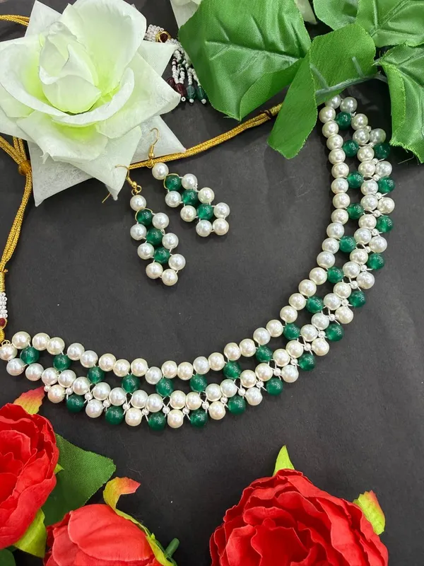 Royal_Mint_Green_&_White_Pearl_Layered_Mala_Set__For_Women
