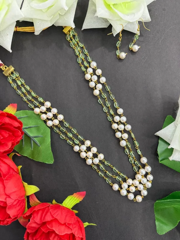 Mint_Green__Classic_Gold_Finish_Beads_White_Pearl_Traditional_Mala_Necklace_For_Women