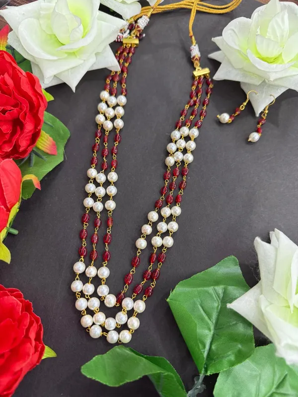 Red_Classic_Gold_Finish_Crystal_Beads_White_Pearl_Traditional_Mala_Necklace_For_Women