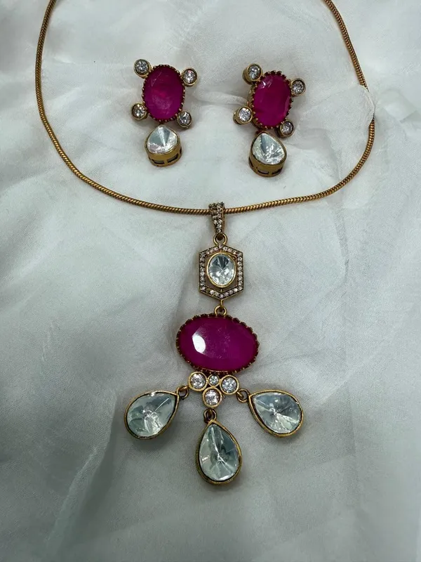 Pink_Barss_Trendy_Necklace_Set_With_Earrings_For_Women