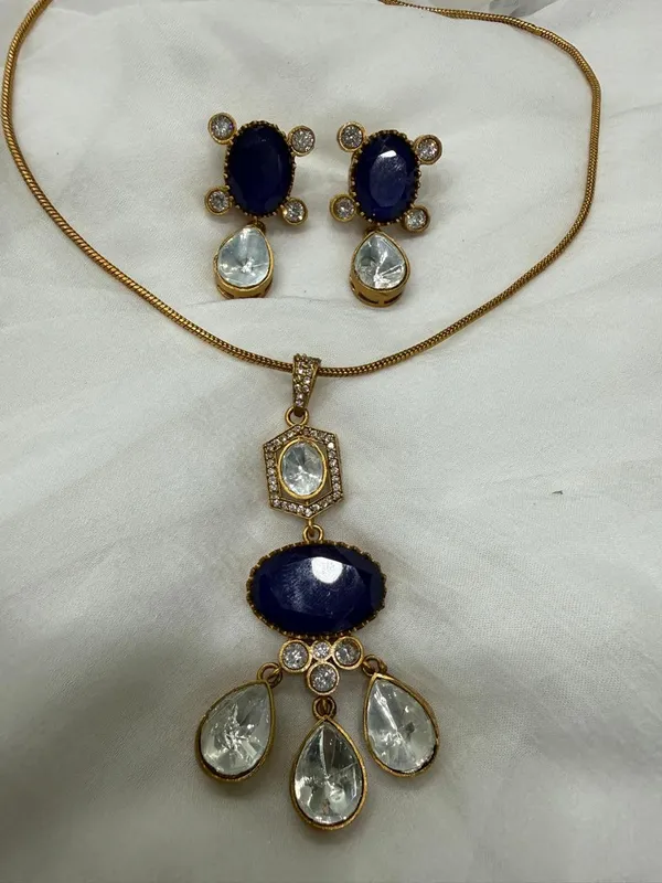 Blue_Barss_Trendy_Necklace_Set_With_Earrings_For_Women