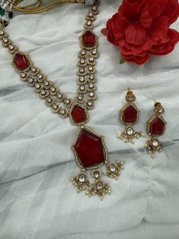 Red_Star_Design_Antique_Piece_Stone_Long_Necklace_&_Earring_Set_For_Women