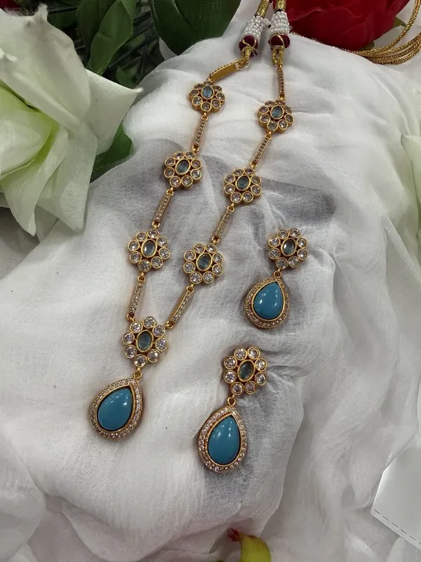 Blue_Kundan_Stone_Gold_Plated_Long_Necklace_with_Earrings_Set_For_Women