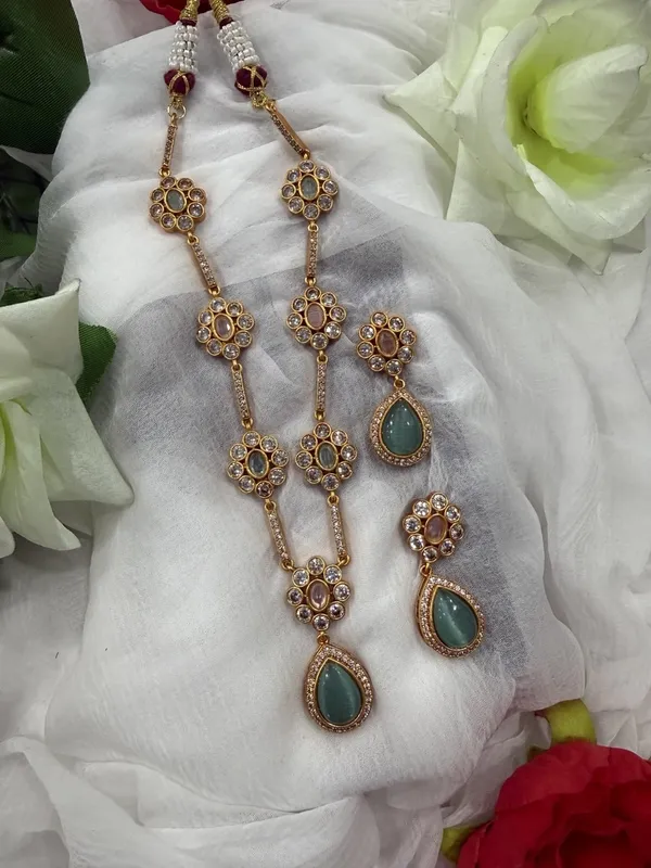 Mint_Green_Kundan_Stone_Long_Necklace_with_Earrings_Set_For_Women
