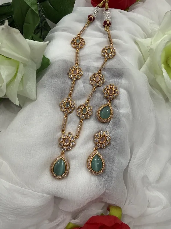Mint_Green_Kundan_Stone_Long_Necklace_with_Earrings_Set_For_Women