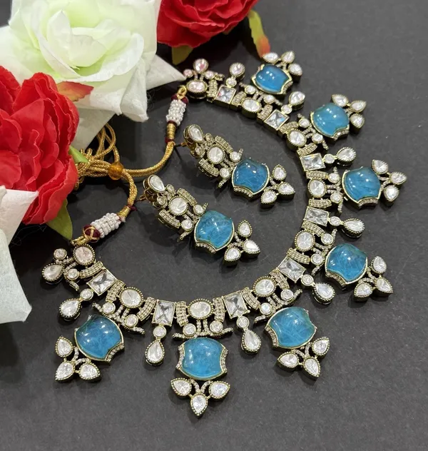 Blue_Apple_Design_Antique_Piece_Stone_Necklace_&_Earring_Set_For_Women