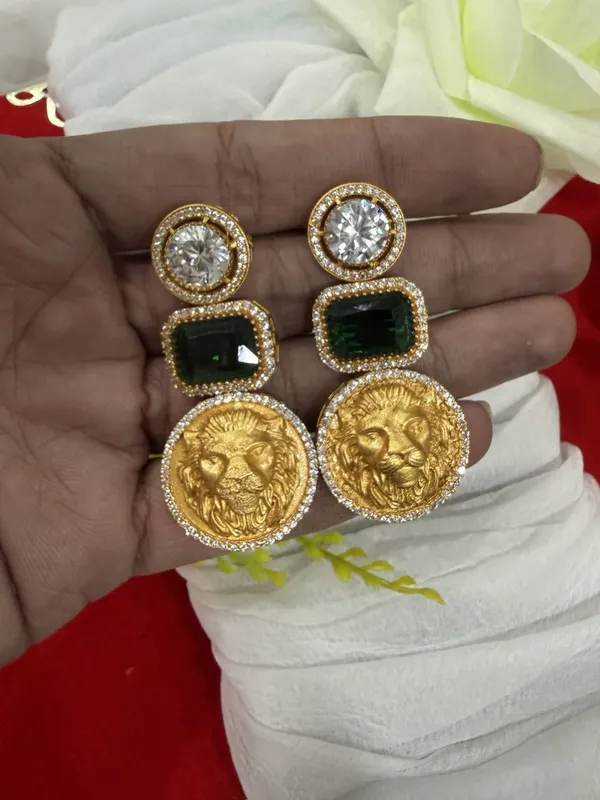 Green_Luxury_Lion_Face_Coin_with_Emerald_Stone_Earrings__For_Women