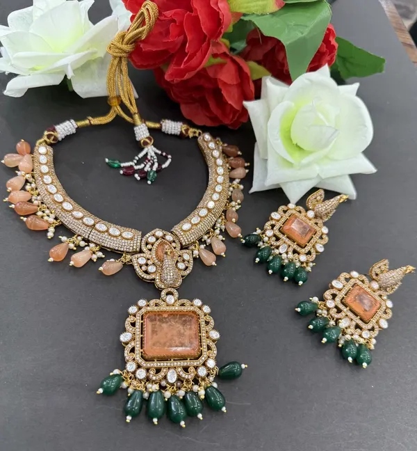 Royal_Orange_Kundan_Necklace_Set_with_Green_Drop_Earrings_For_Women