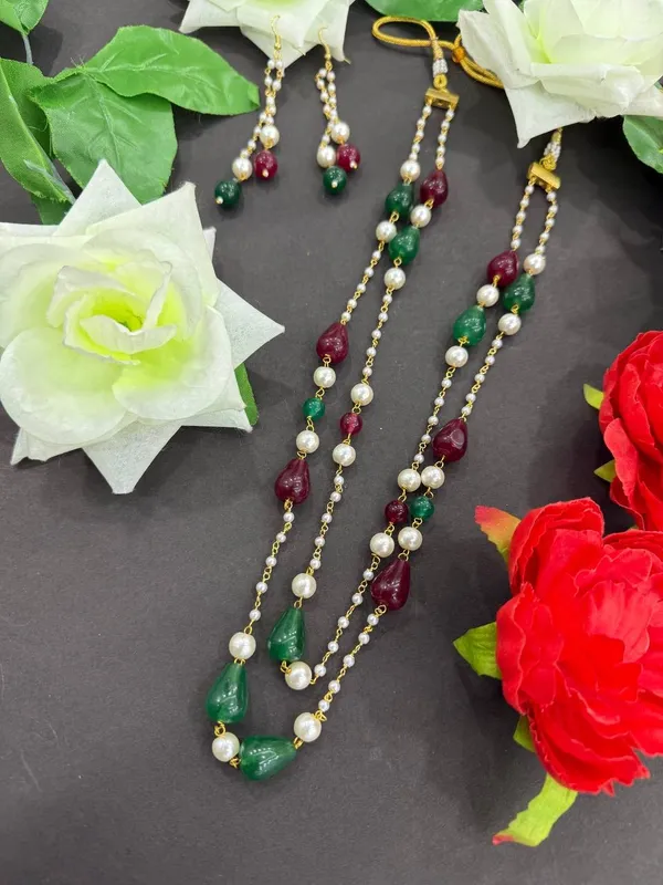 Vaishnavi_Maroon_&_Green_Pearl_Beaded_Necklace_With_Earring___For_Women