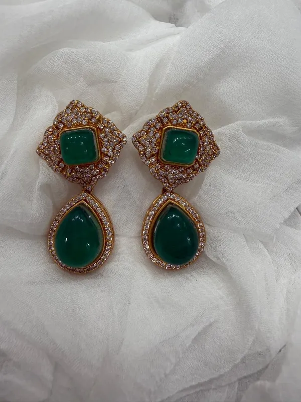 Green_Barss_Trendy_Necklace_Set_With_Earrings_For_Women