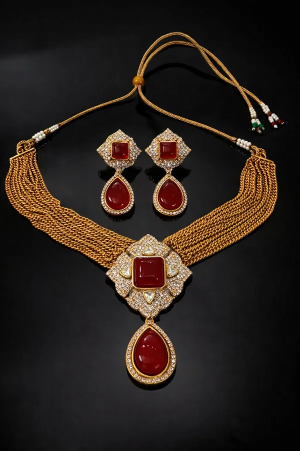 Maroon_Barss_Trendy_Necklace_Set_With_Earrings_For_Women