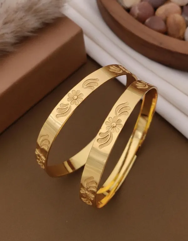 Gold_Patli_Kada_Bangle_For_Women