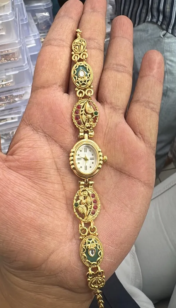 Premium_Wrist_Watch_For_Women