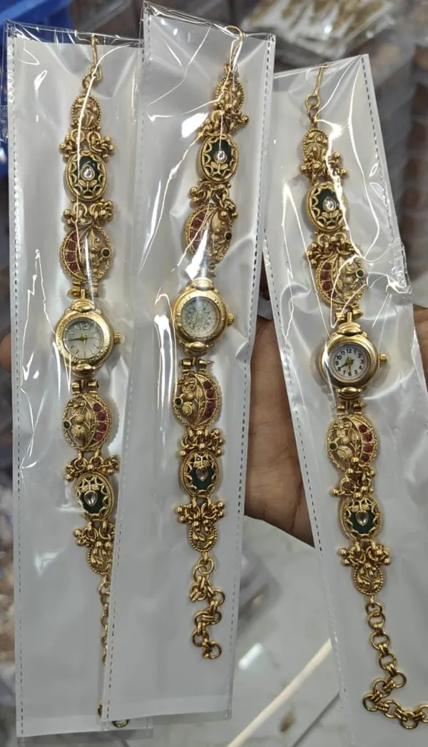 Premium_Wrist_Watch_For_Women