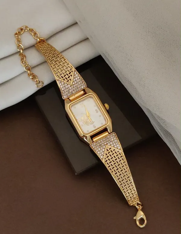 Celeste_Crystal_Designer_Watch