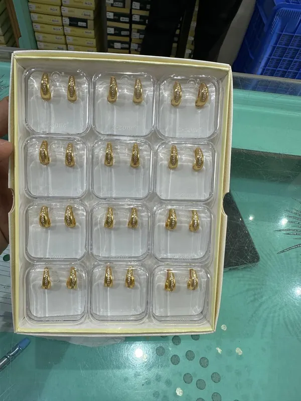 Celeste_Polished_Drop_Hoops