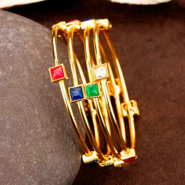 Charming_Bangles_Set