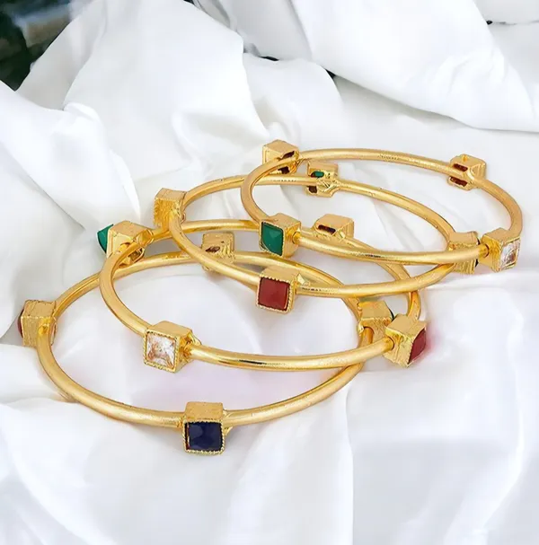 Charming_Bangles_Set