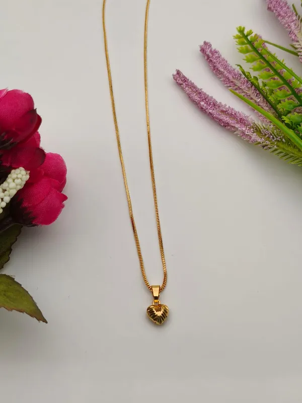 Golden_Bliss_Pendent_Chain