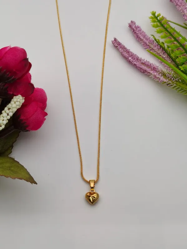Golden_Bliss_Pendent_Chain