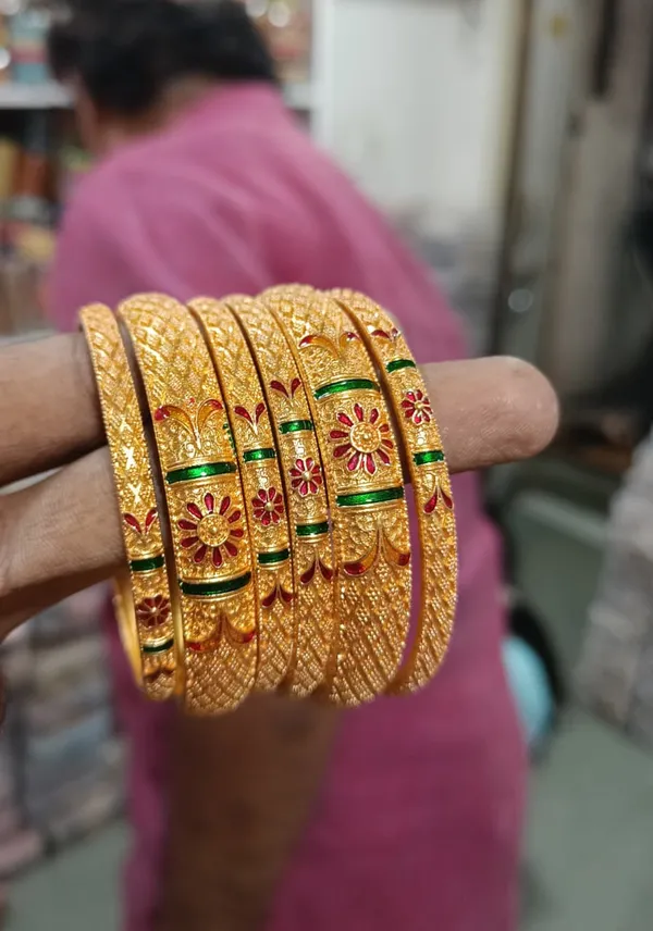 Guarantee_Bangles_Set_of_6_Pieces