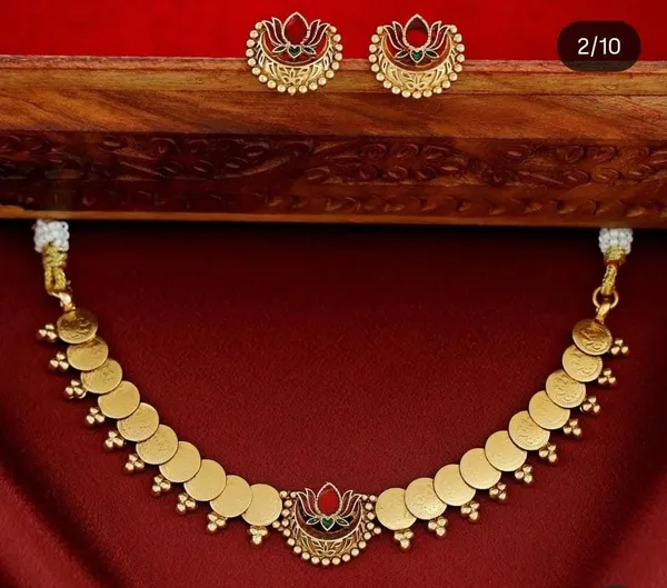 Laxmi_Lotus_Brass_Choker_Necklace_For_Women