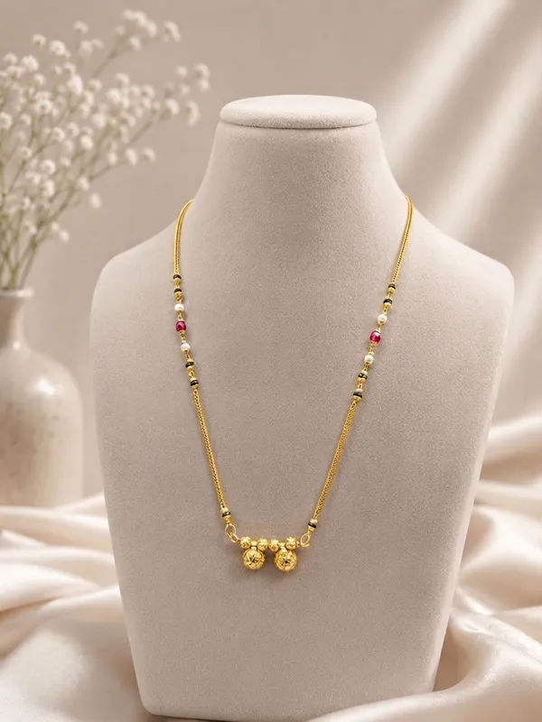 Minimalist_Gold_&_Bead_Mangalsutra