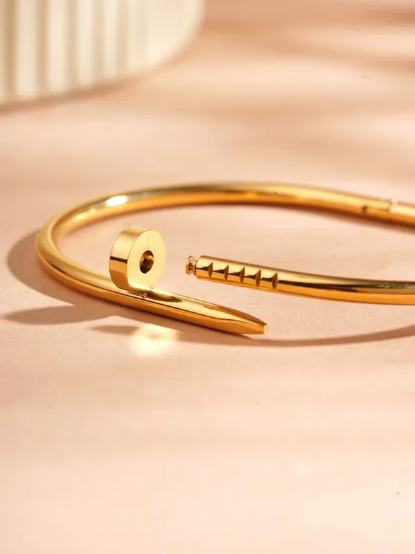 Nail_Cartier_Kada