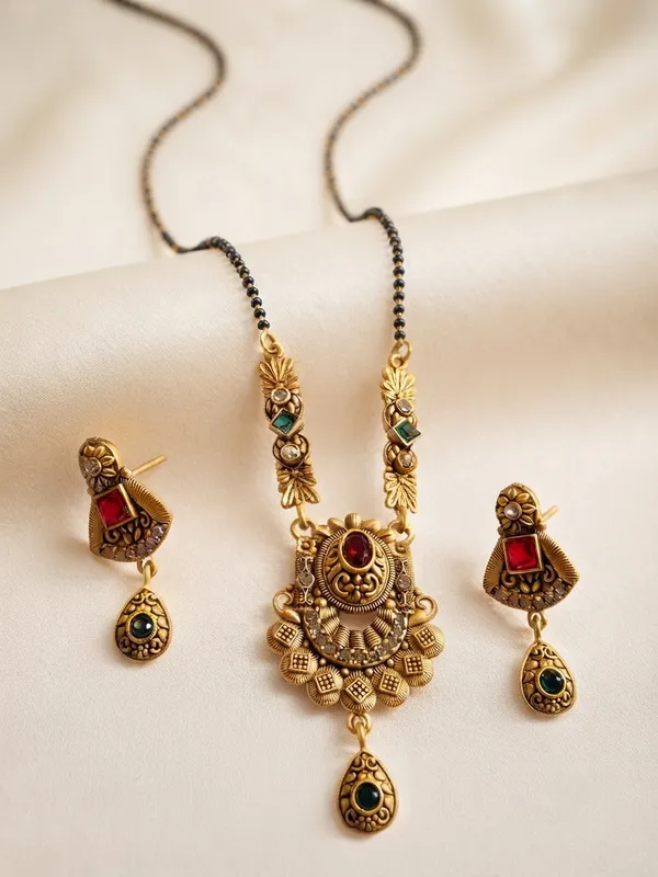 Rajwadi_Short_Mangalsutra_