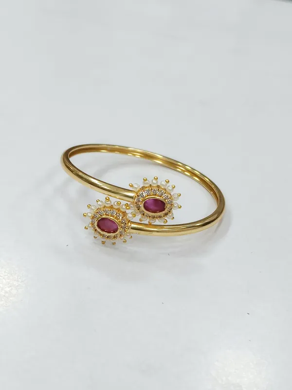 Ruby_Stone_Design_Kada_Bangle_For_Women