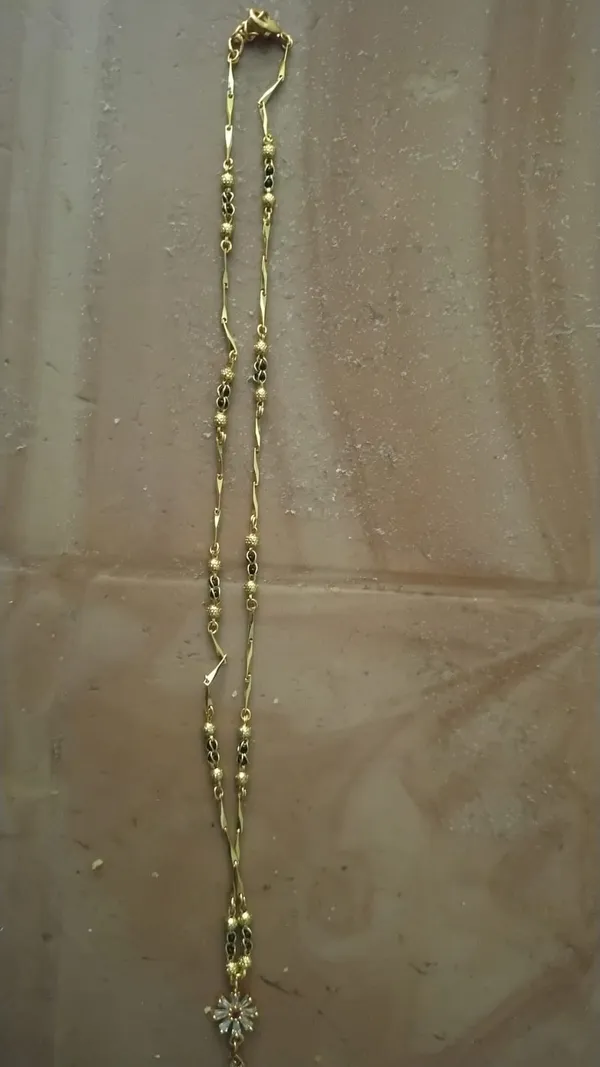 Premium_Short_Gold_Mangalsutra_For_Women