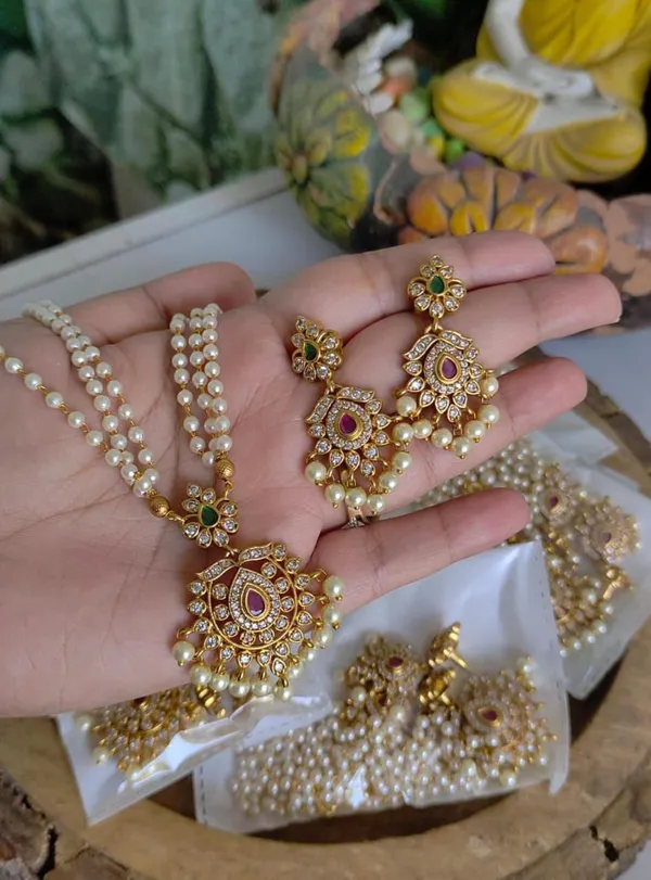 Pearl_Long_Moti_Necklace_For_Women