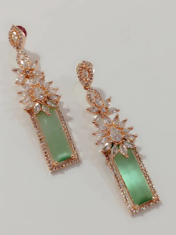 Silver_Pista_American_Diamond_CZ_Table_Earrings