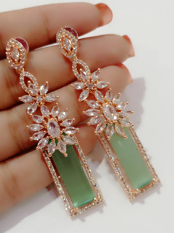 Silver_Pista_American_Diamond_CZ_Table_Earrings
