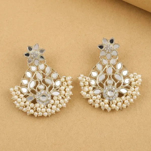 White_Brass_Premium_Pearl_Arsaa_Earrings_For_Women