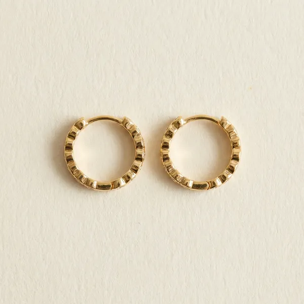 Gold_Brass_Single_Line_Bali_Hoop_Earrings_For_Women