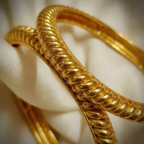 Gold_Brass_Guarantee_Tode_Bangles_For_Women