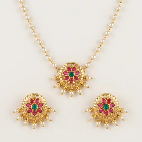 Multicolor_Brass_Premium_Single_Line_Pearl_Pendant_Necklace